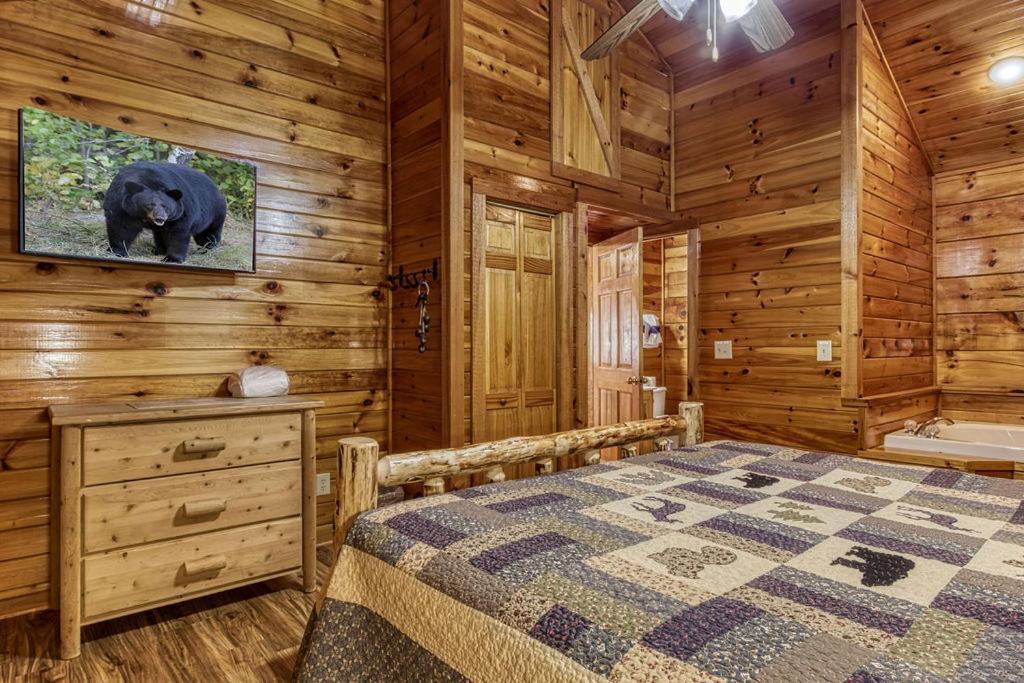 The Nut House, Hot Tub, Game Room, Wifi, 1089 Free Tickets Each Paid Day, Dollywood And More! Pigeon Forge Exterior foto